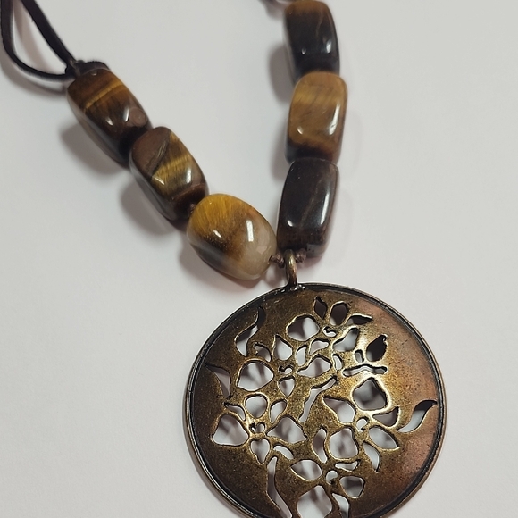 Avon Bronze Tone Medallion and Genuine Tiger's Eye Necklace Vintage Boho - Picture 2 of 6